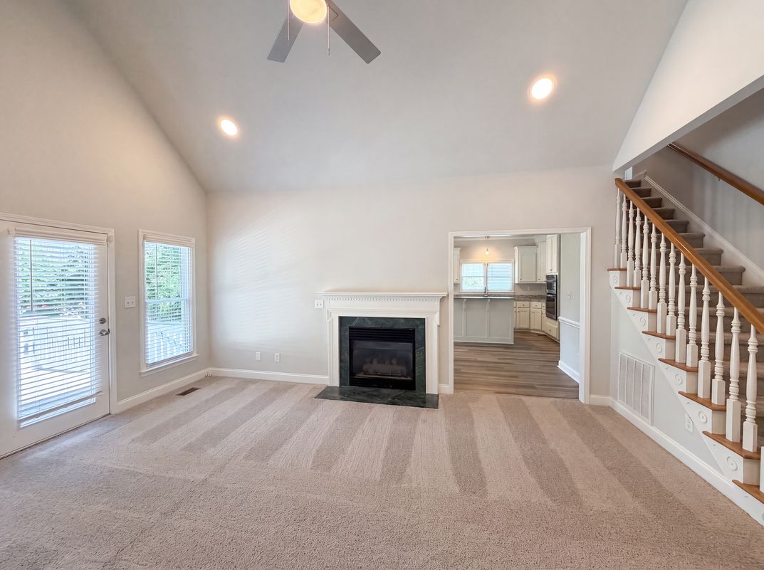 Photo 7 of 23 of 212 Timberlane Dr, Belmont, NC