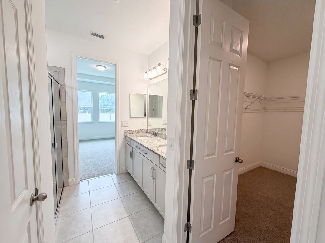 Photo 7 of 21 of 528 Bellissimo Pl, Howey In The Hills, FL