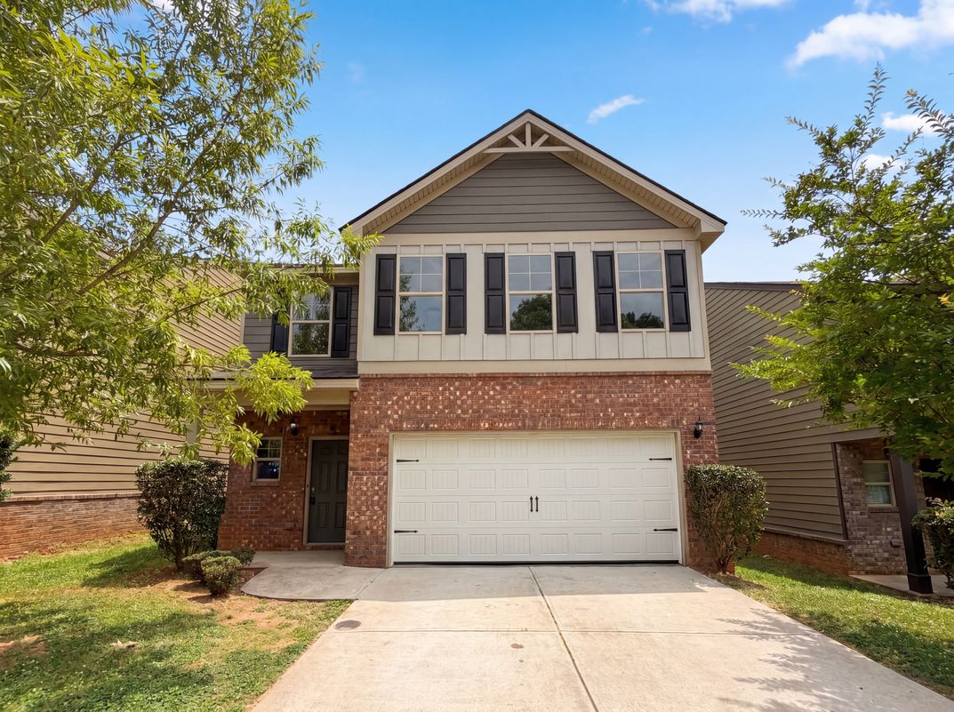 Property photo 1 of 5053 Pioneer Pkwy