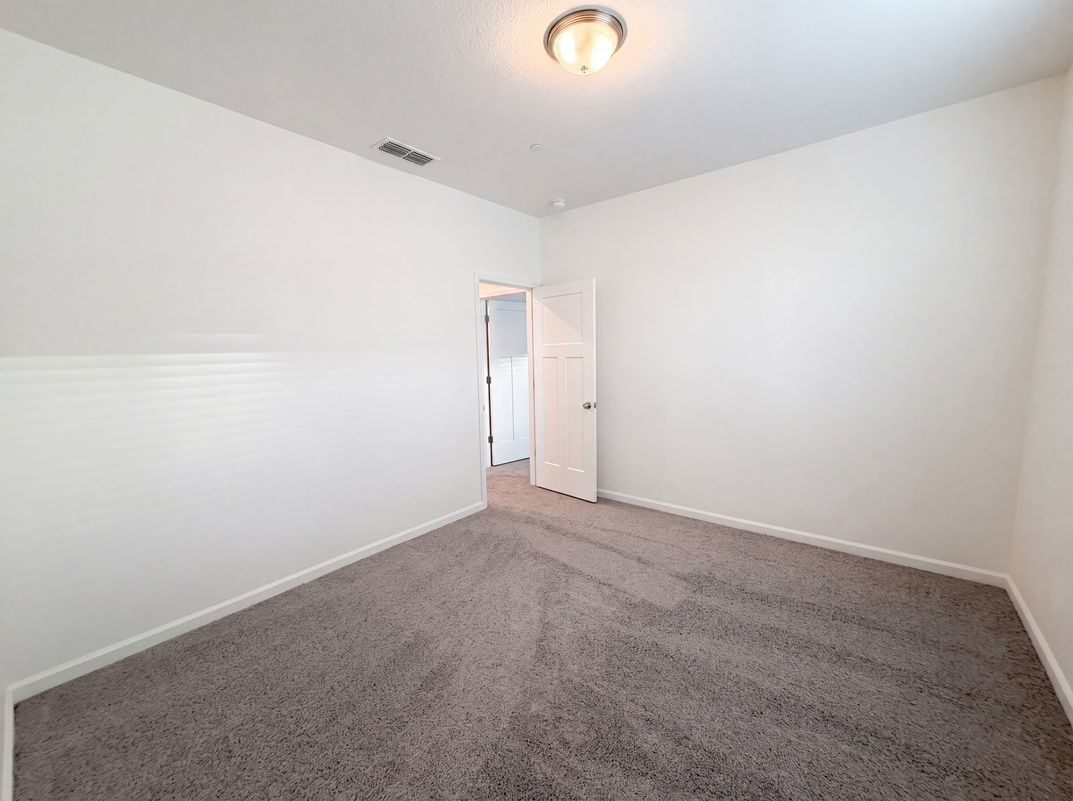 Photo 22 of 39 of 5022 Birch Valley Way, Rancho Cordova, CA