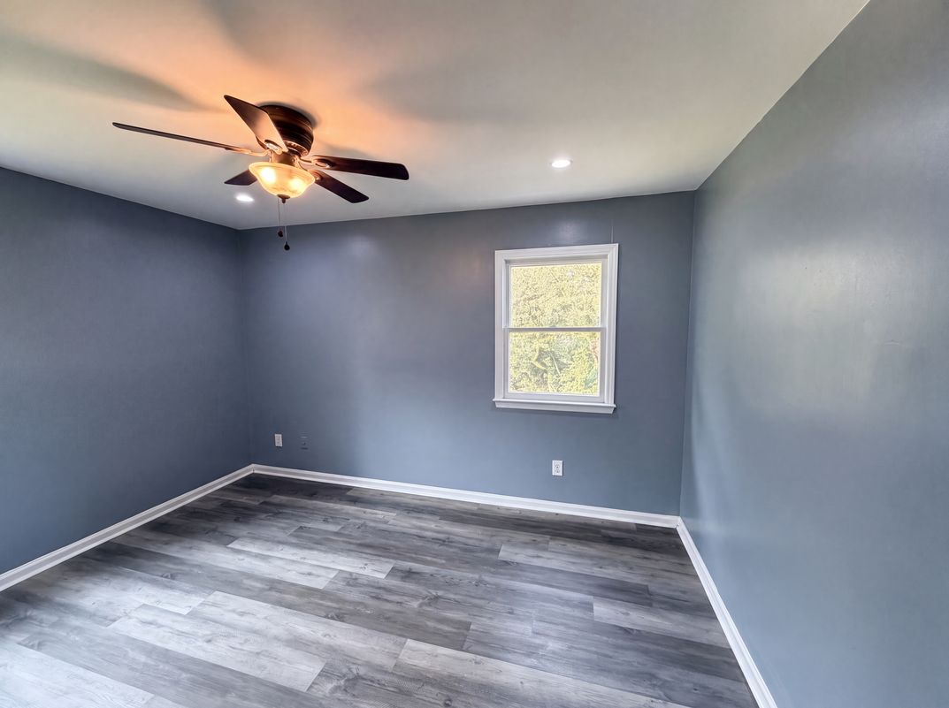 Photo 8 of 18 of 5601 Beaconsfield Rd, Charlotte, NC