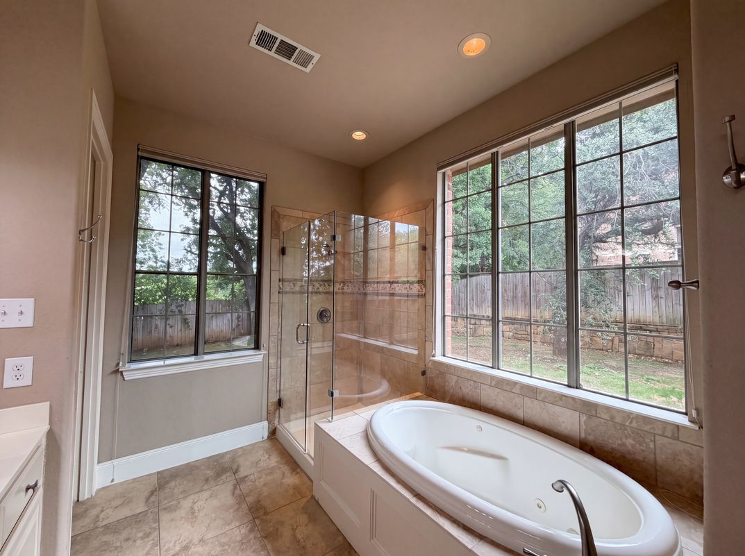 Photo 22 of 30 of 928 Homestead Dr, Keller, TX