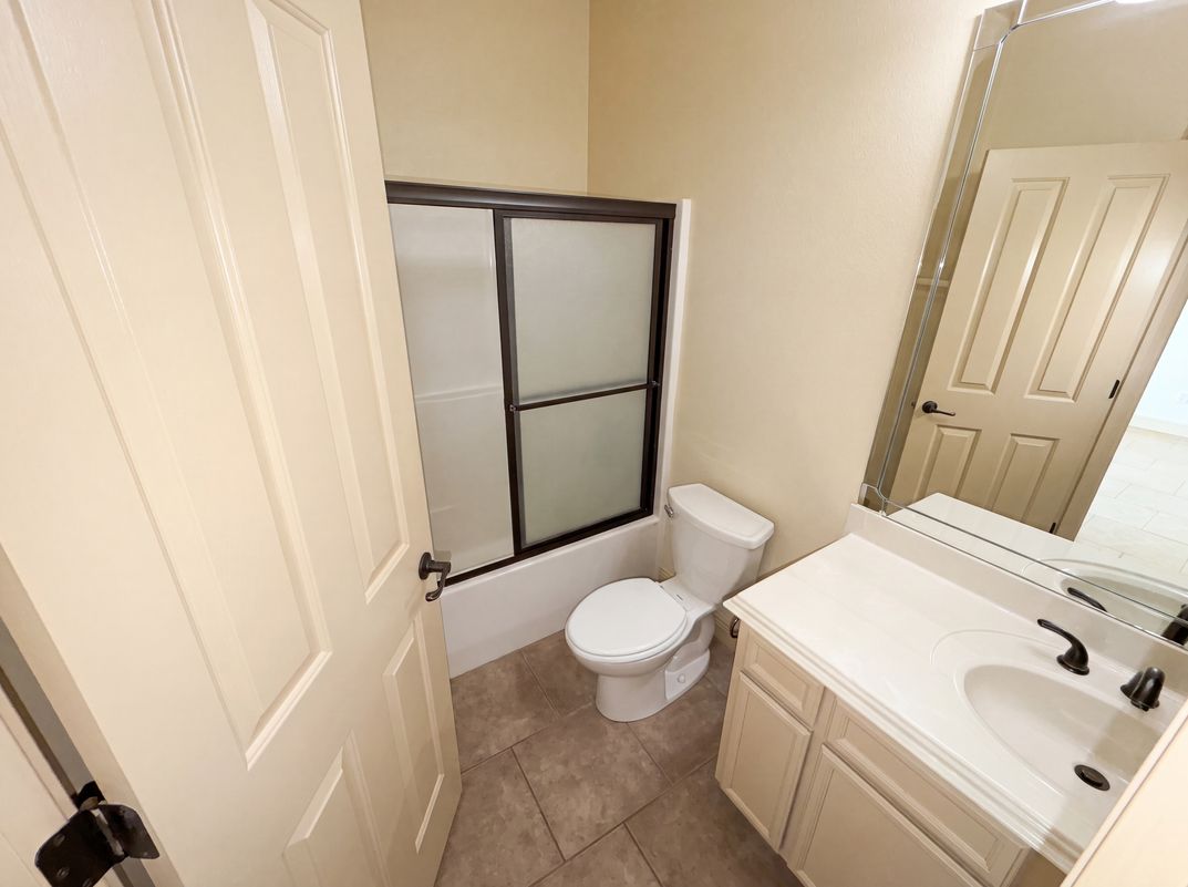 Photo 15 of 24 of 7945 Laurelwood St, Beaumont, TX