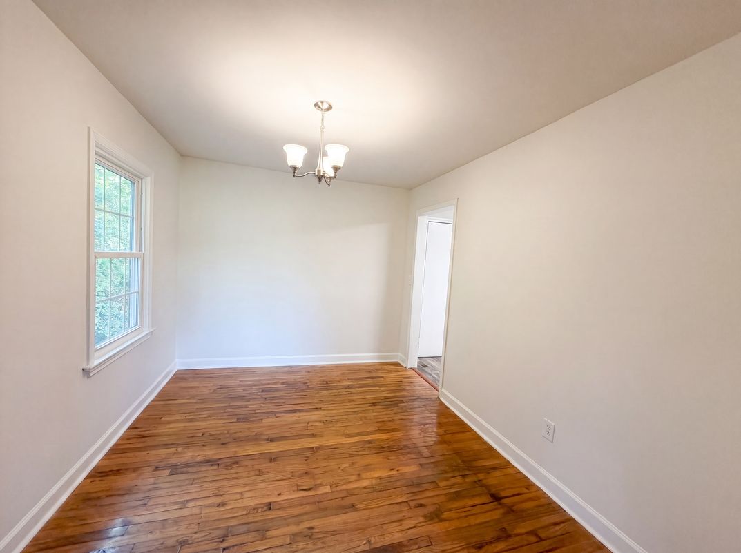 Photo 10 of 20 of 1125 Old Spartanburg Hwy, Lyman, SC