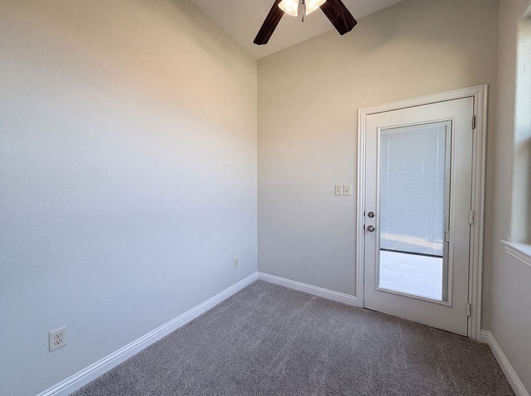 Photo 16 of 19 of 120 Donna Cir, Granbury, TX
