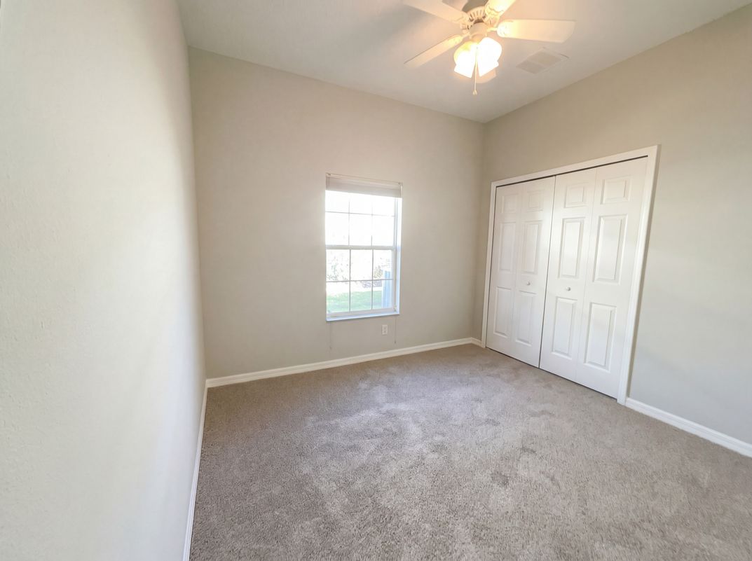 Photo 15 of 21 of 5928 Brittania Blvd, Tavares, FL