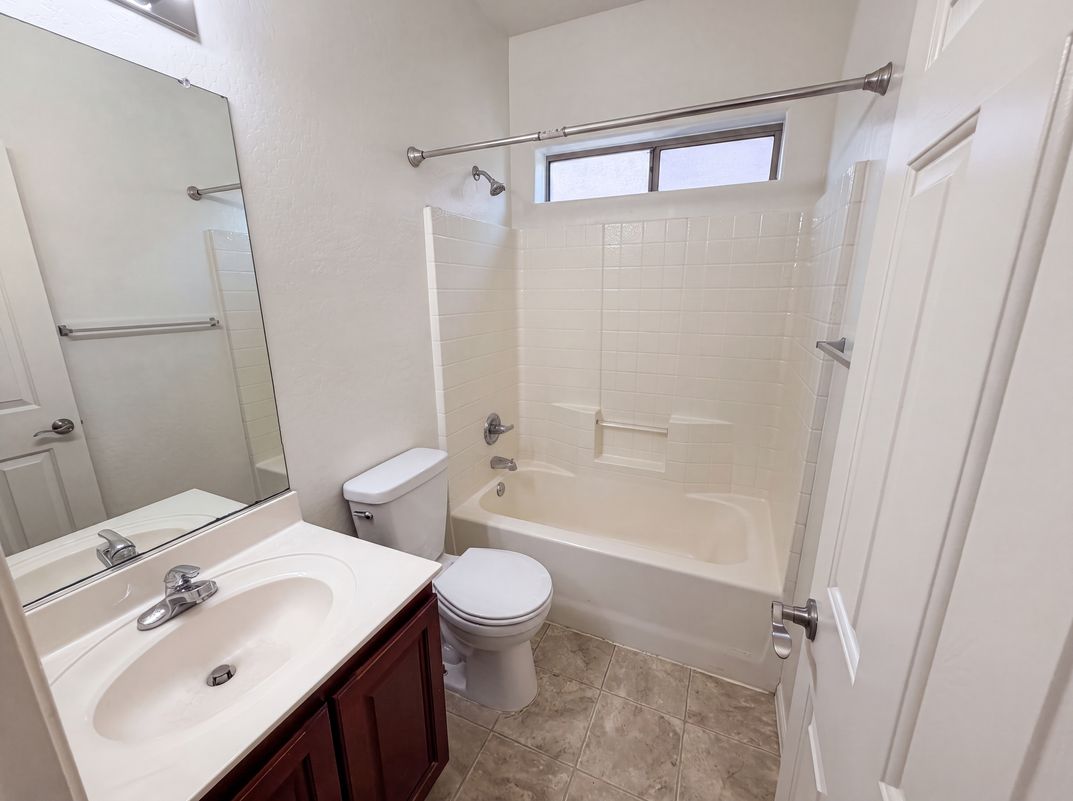 Photo 20 of 36 of 17268 W Elaine Dr, Goodyear, AZ