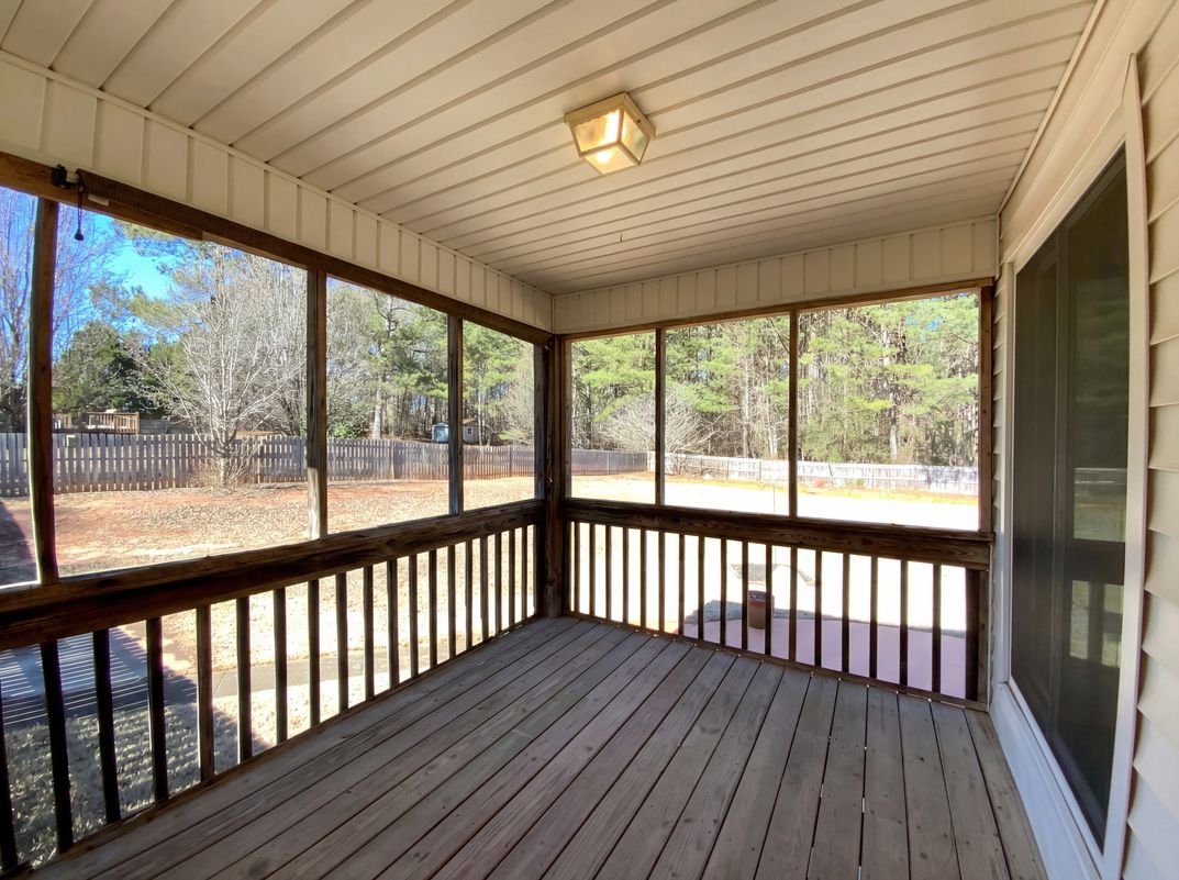 Photo 19 of 26 of 123 King Richard Dr, Griffin, GA
