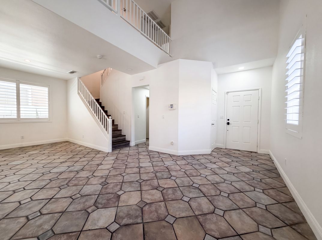 Photo 3 of 31 of 1863 Poetic Valley Cir, Henderson, NV