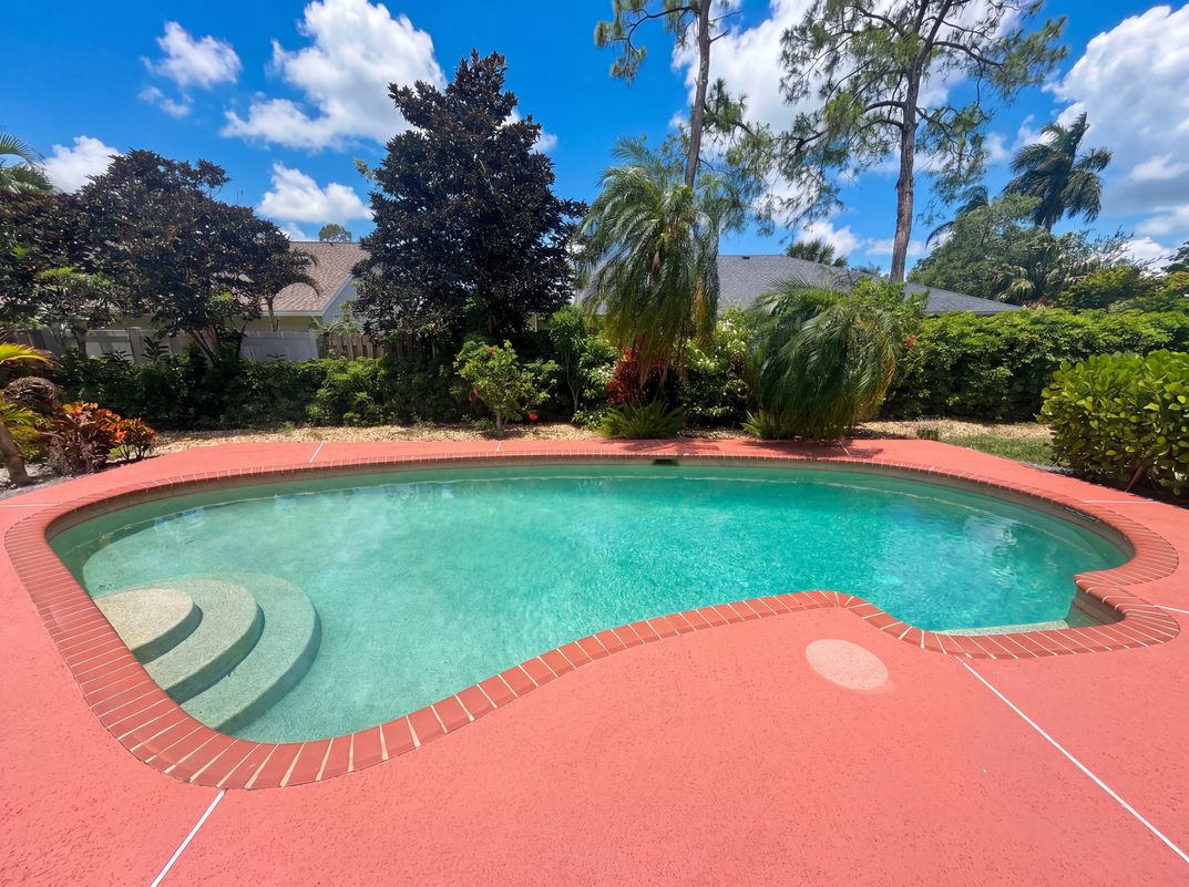 Photo 45 of 47 of 118 Waterway Rd, Royal Palm Beach, FL