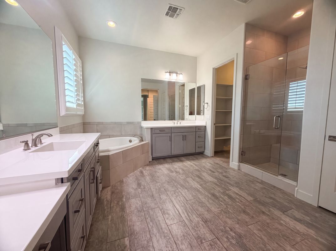 Photo 16 of 21 of 7552 E Peralta Ave, Mesa, AZ
