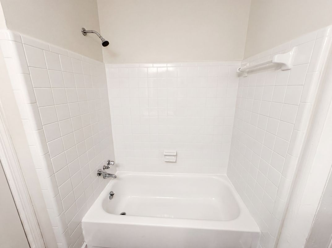 Photo 11 of 23 of 1328 Baffin Bay Rd, Columbia, SC
