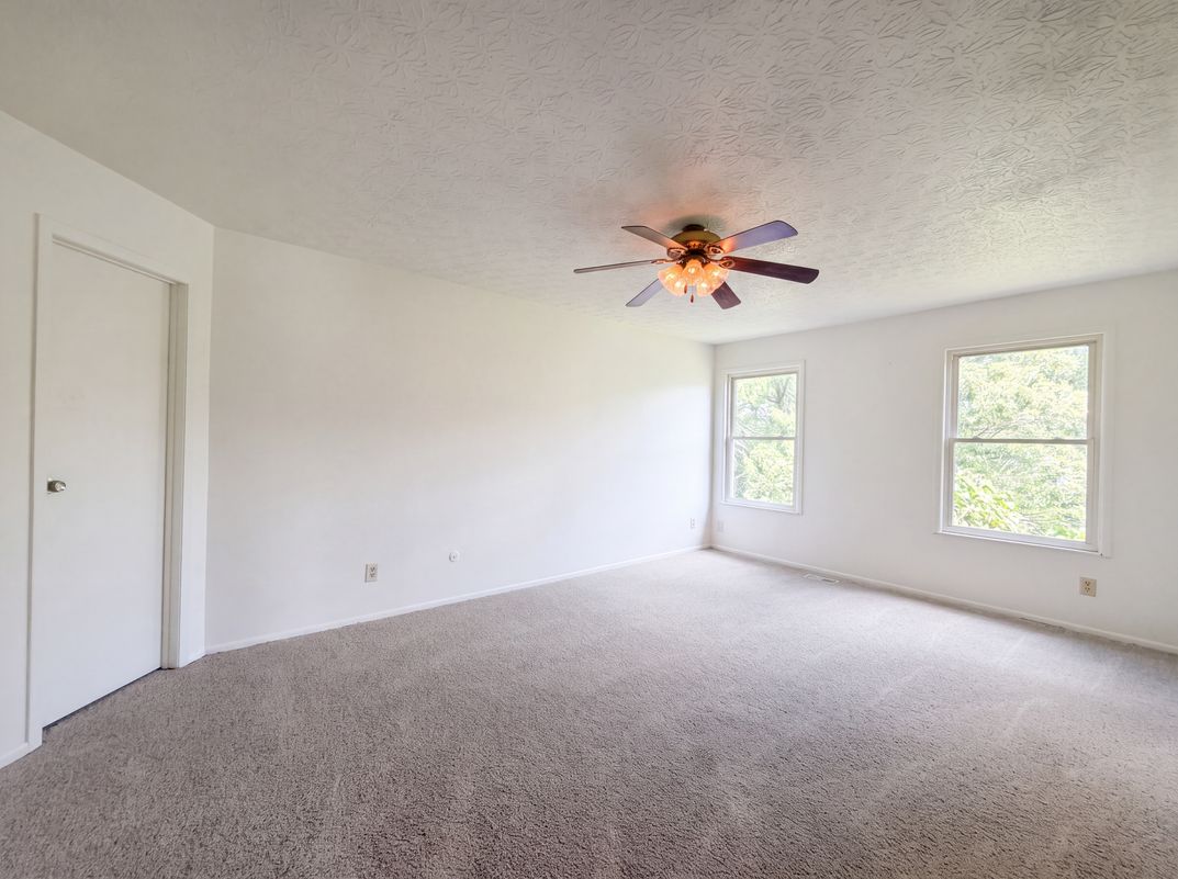 Photo 16 of 30 of 7761 Sagemeadow Ct, Columbus, OH