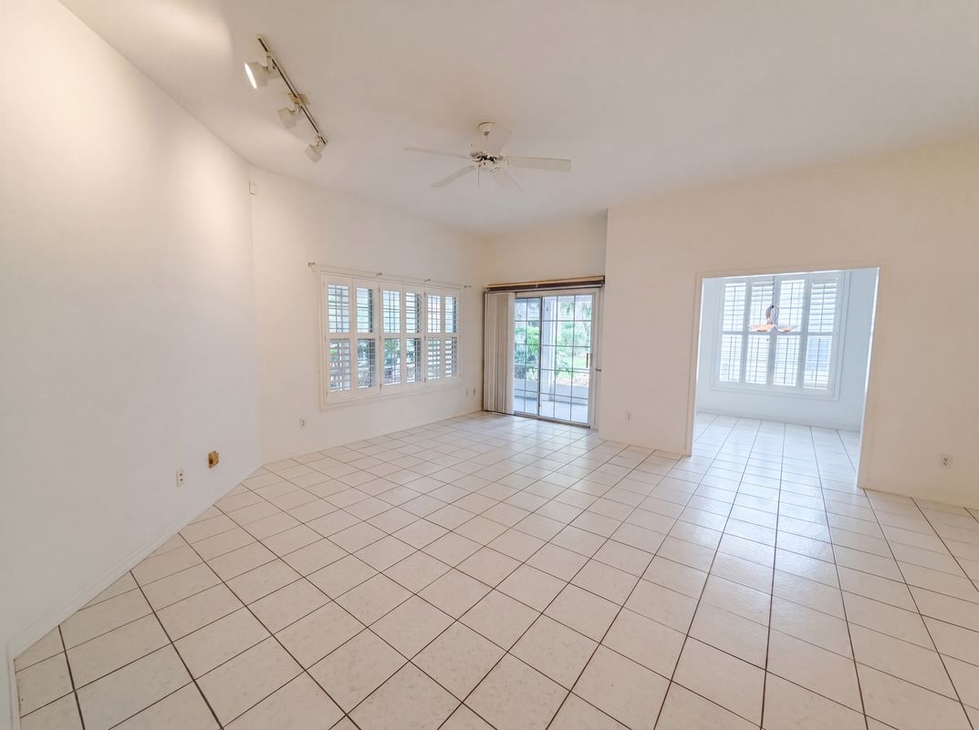 Photo 3 of 19 of 3319 Newbliss Cir, Ormond Beach, FL