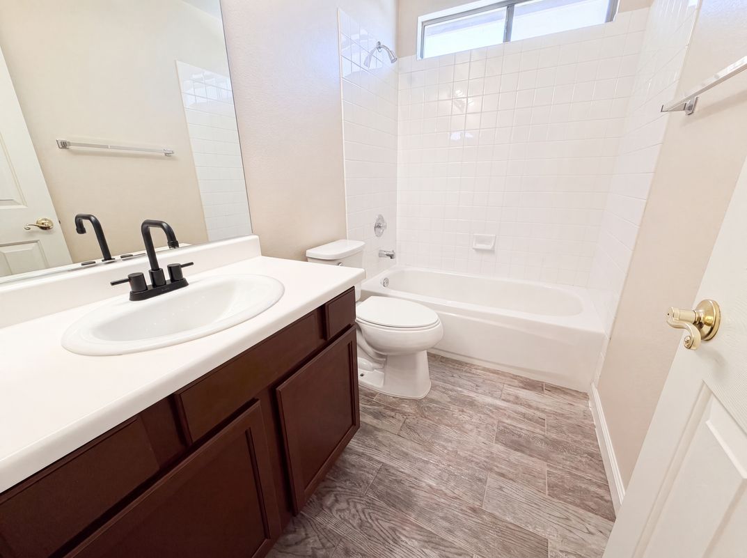 Photo 14 of 41 of 7912 Quill Gordon Ave, Las Vegas, NV