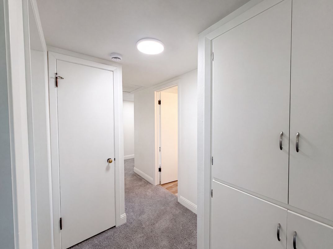 Photo 33 of 41 of 4601 Summit Way, Sacramento, CA