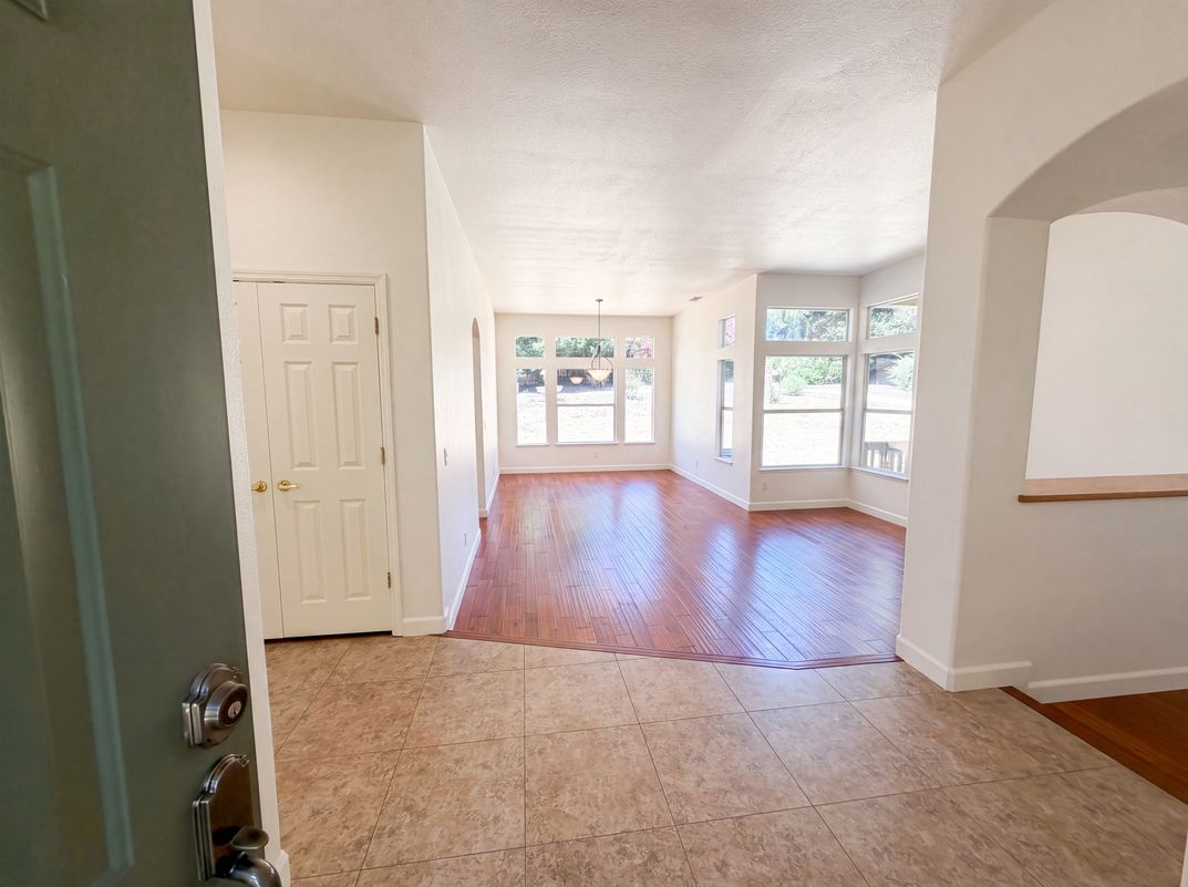 Photo 6 of 34 of 2503 Meredith Pl, El Dorado Hills, CA