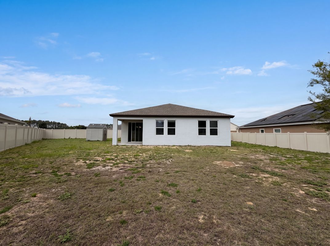 Photo 5 of 21 of 528 Bellissimo Pl, Howey In The Hills, FL
