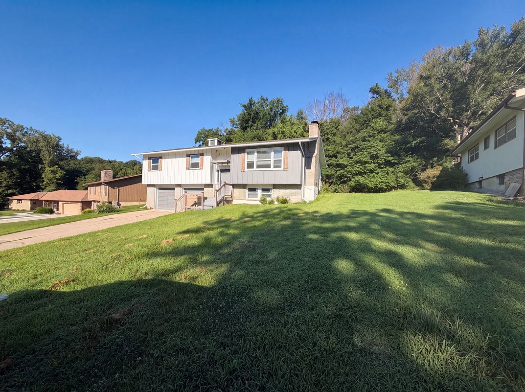 Photo 14 of 17 of 1838 N 62nd St, Kansas City, KS