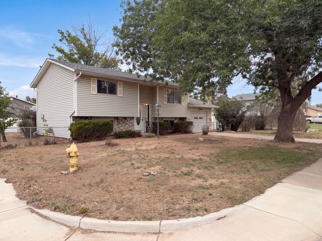 Photo 36 of 47 of 7715 4th St, Wellington, CO
