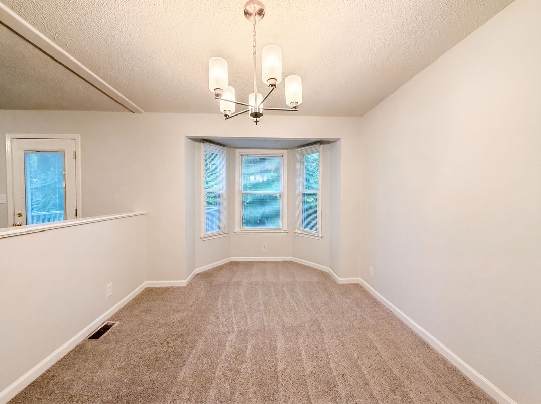 Property photo 3 of 166 Kirby Dr