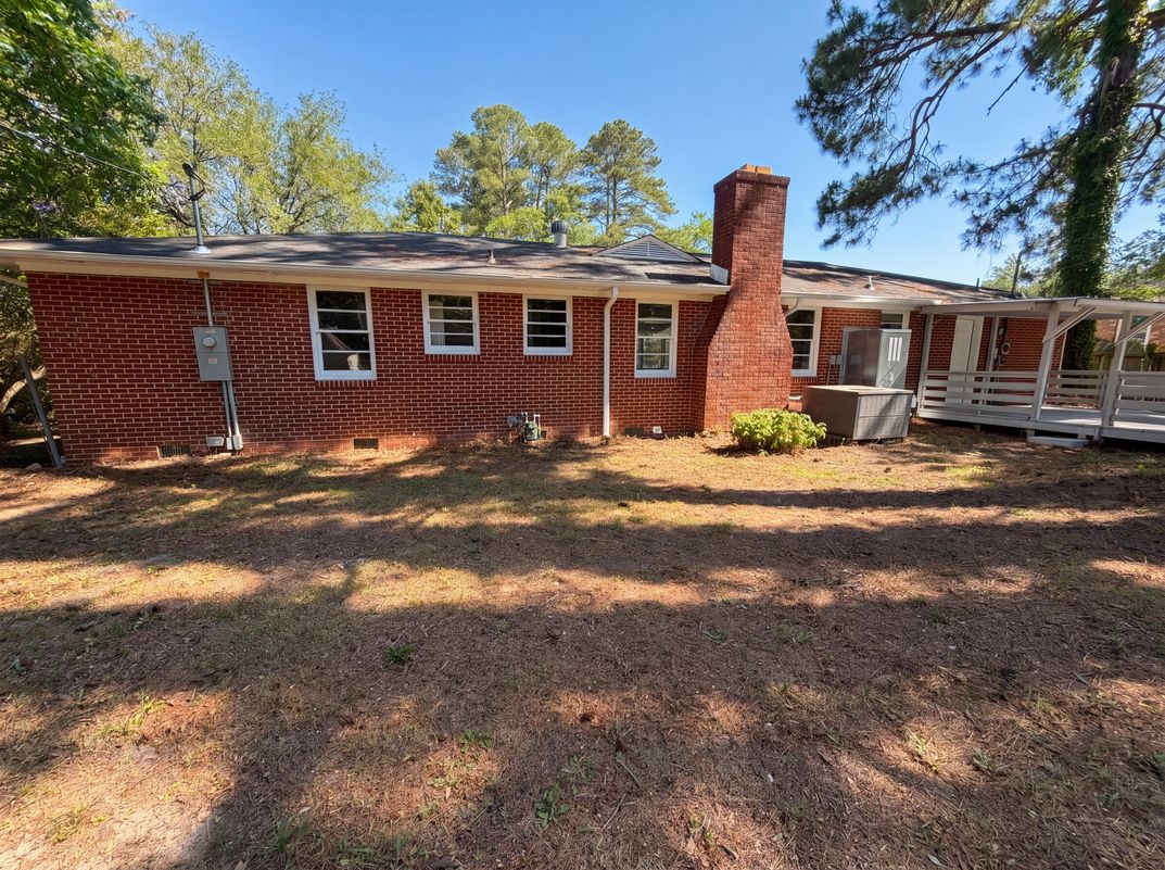 Photo 5 of 26 of 1817 Neptune Dr, Columbia, SC