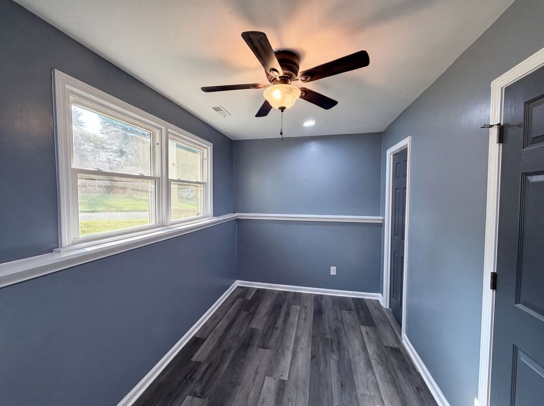 Photo 13 of 18 of 5601 Beaconsfield Rd, Charlotte, NC