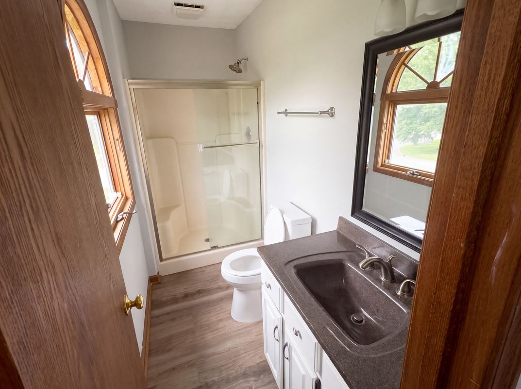 Photo 18 of 28 of 1100 Prescot Ave NW, Massillon, OH