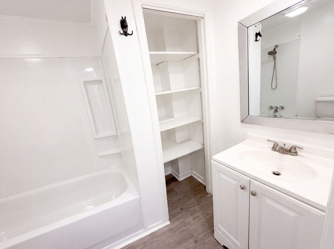 Photo 6 of 23 of 1502 Pine St, West Columbia, SC