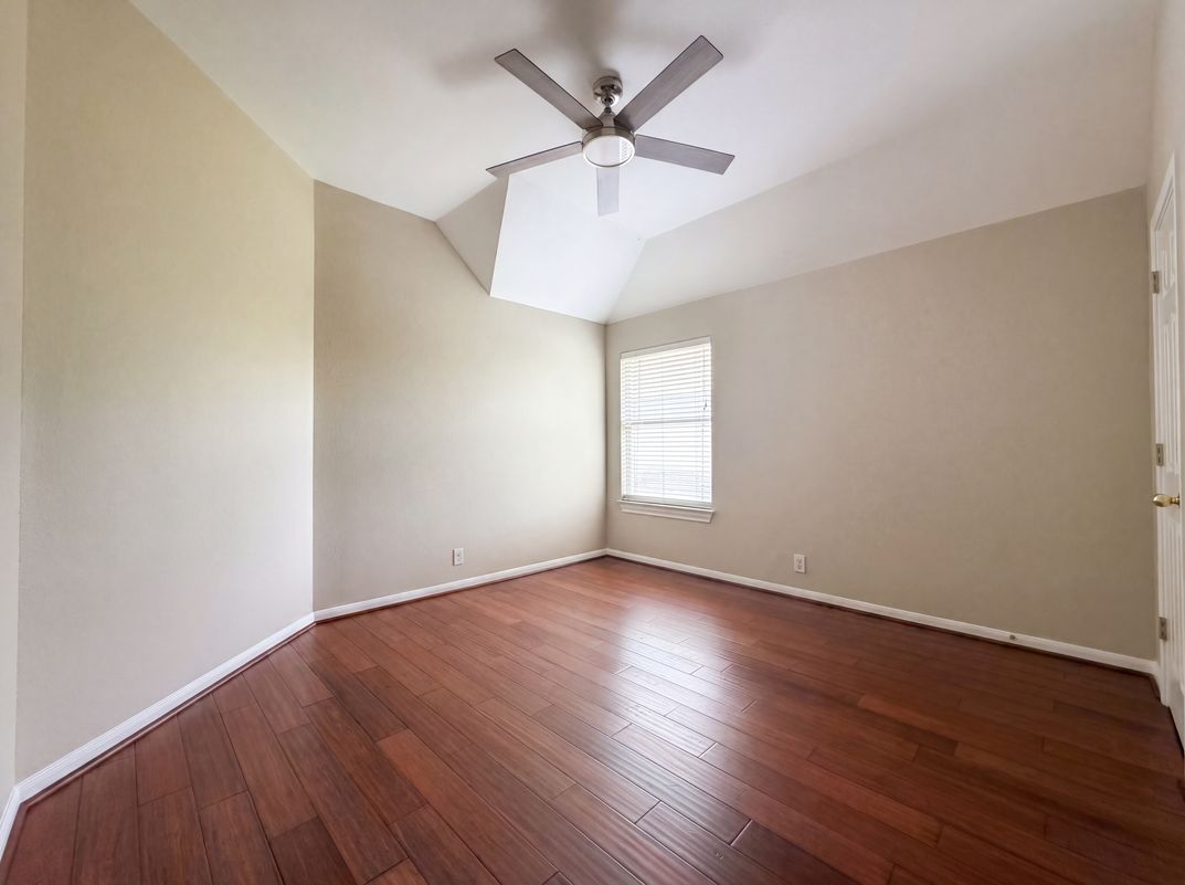 Photo 10 of 23 of 13419 Star Heights Dr, San Antonio, TX
