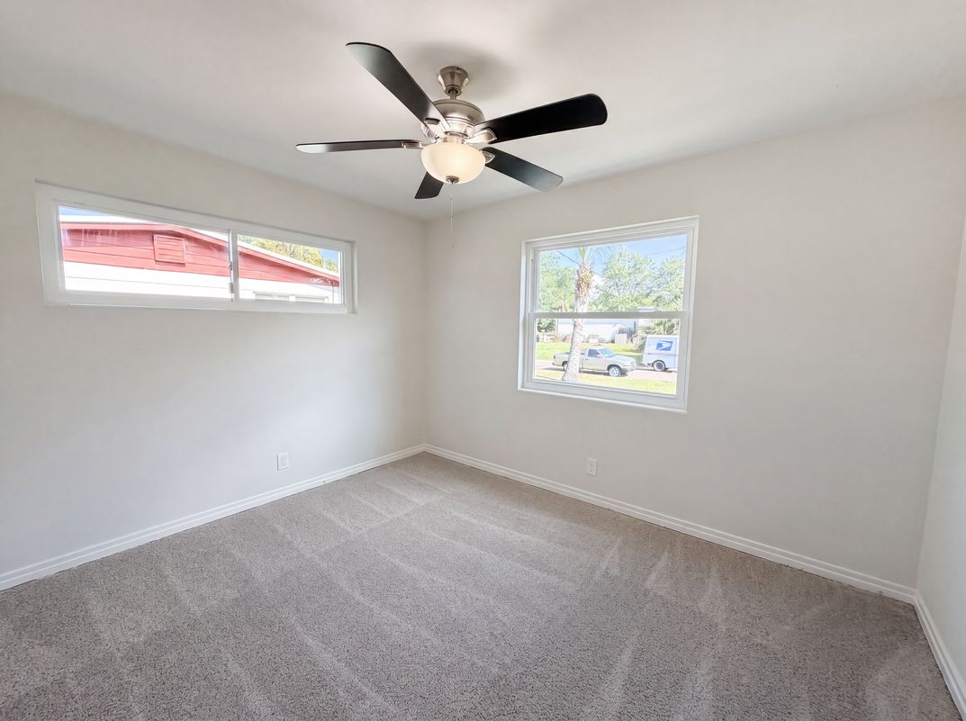 Photo 10 of 20 of 6543 Aires Rd, Jacksonville, FL