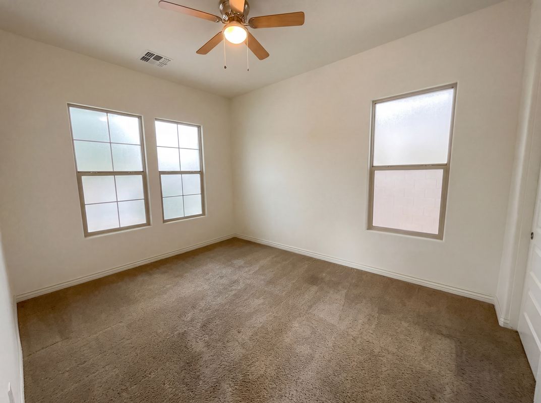 Photo 15 of 58 of 2312 E Susan Dr, Gilbert, AZ