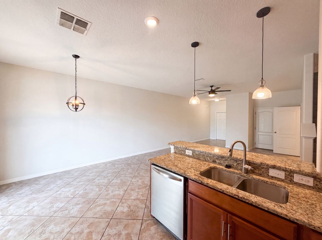 Photo 13 of 33 of 13717 Rosette Rd, Hudson, FL