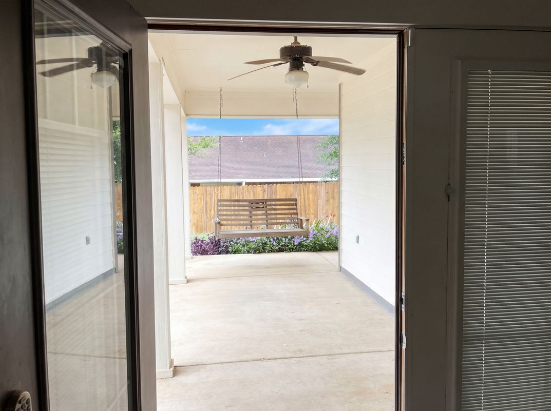 Photo 6 of 19 of 302 Bascom Rd, Whitehouse, TX