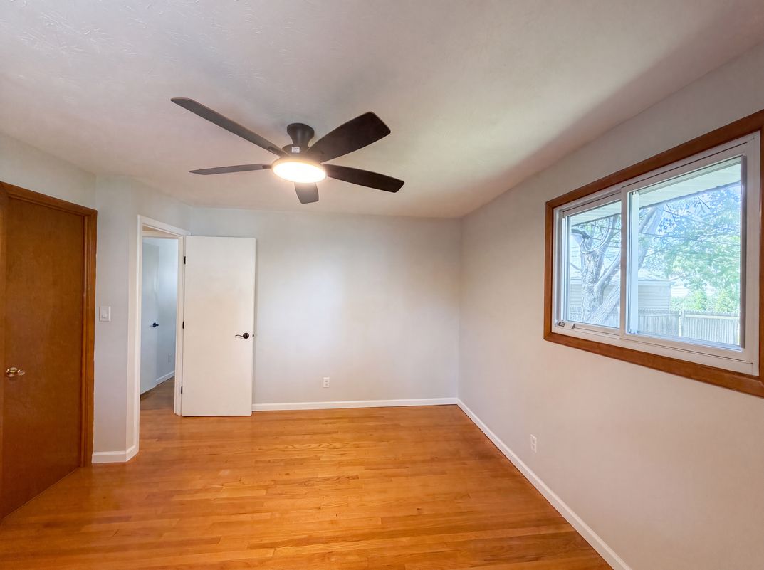 Photo 13 of 22 of 11500 Stormes Dr, Cleveland, OH