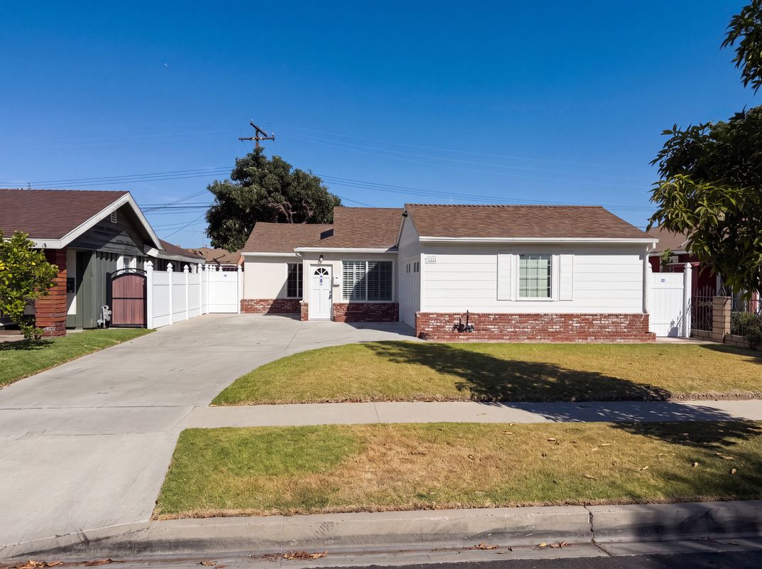Photo 21 of 27 of 11844 Graystone Ave, Norwalk, CA