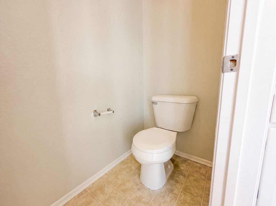 Photo 19 of 28 of 13477 Fairfield Dr, Corona, CA