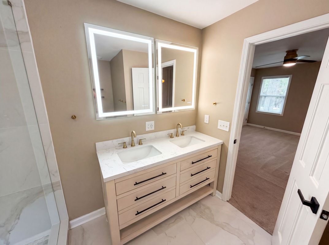 Photo 28 of 38 of 1772 Huntingford Dr, Marietta, GA