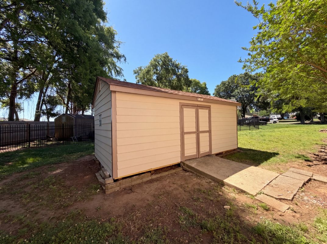 Photo 26 of 29 of 8400 Chestnut Oak Ct, Harrisburg, NC