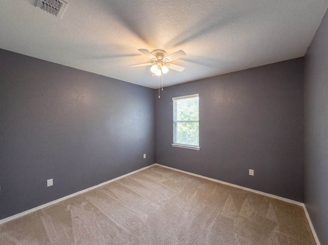 Photo 14 of 30 of 1857 Trillium Blvd, Brooksville, FL