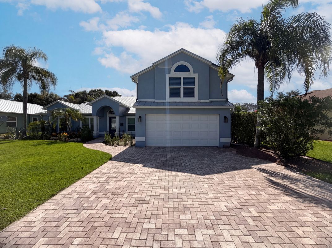 Photo 24 of 33 of 2902 Serenity Cir S, Fort Pierce, FL