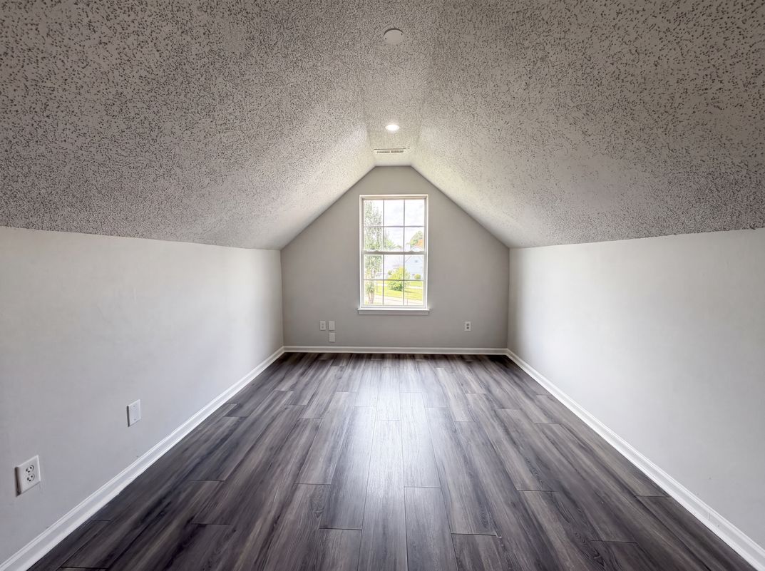 Photo 4 of 21 of 11220 Northwoods Forest Dr, Charlotte, NC