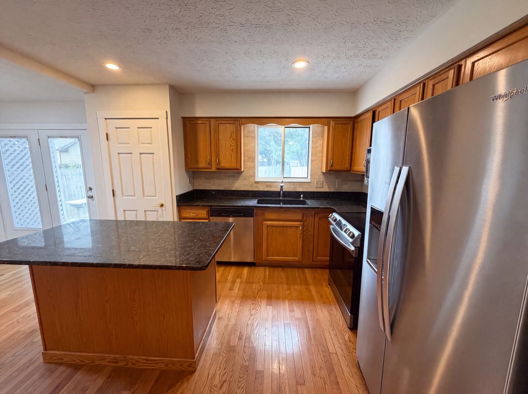 Photo 10 of 31 of 3920 Cedric Ln, Dublin, OH