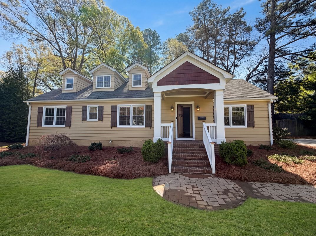 4467 Woodlark Ln Charlotte NC 28211