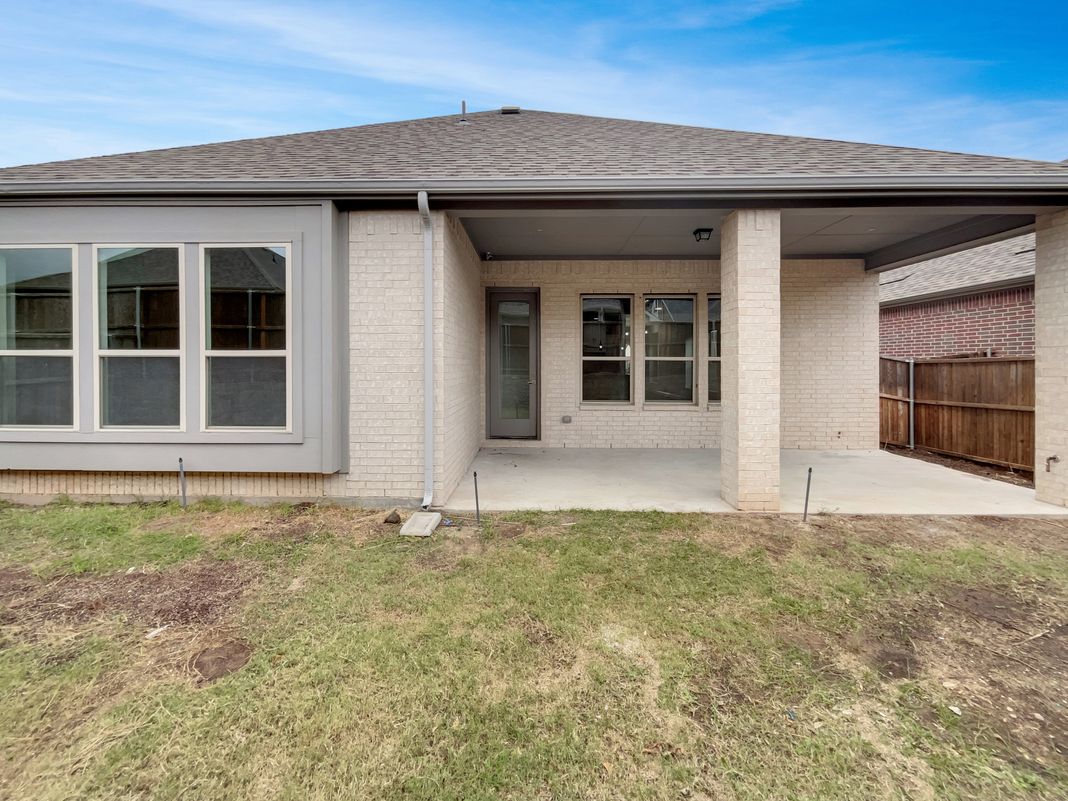 Photo 8 of 17 of 818 Susan St, Anna, TX