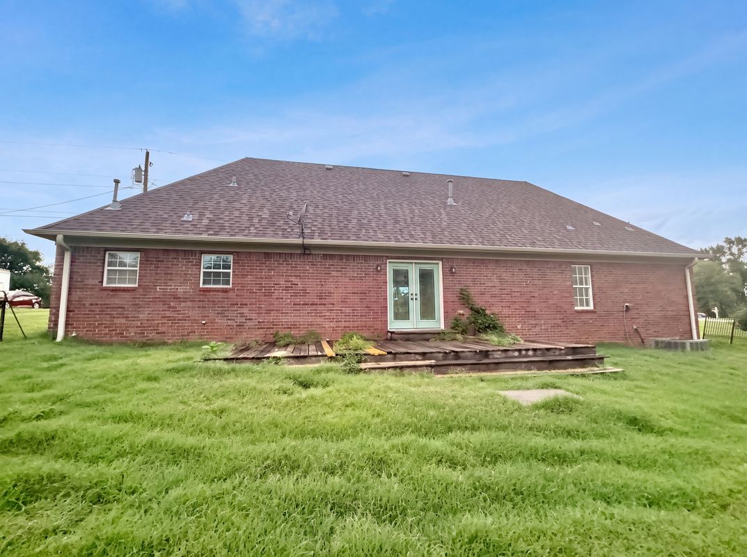 Photo 5 of 24 of 188 David Reed Dr, Munford, TN