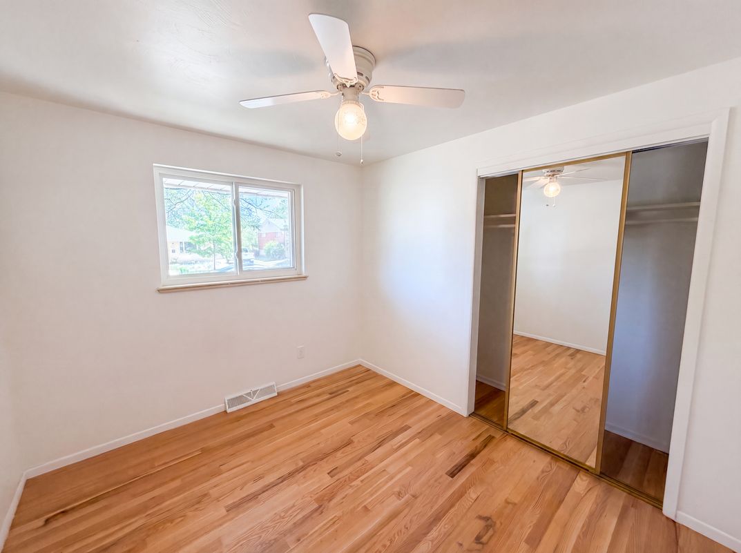 Photo 16 of 28 of 5667 Johnson St, Arvada, CO