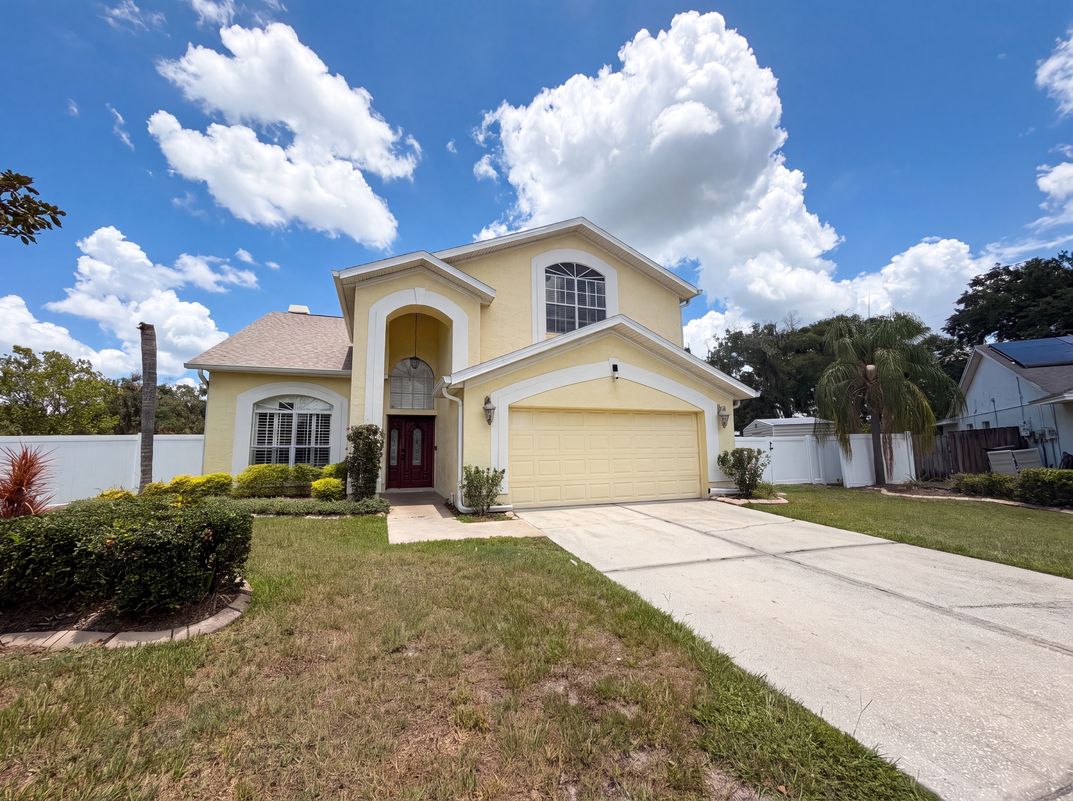 Property photo 1 of 1701 Larabie Ct