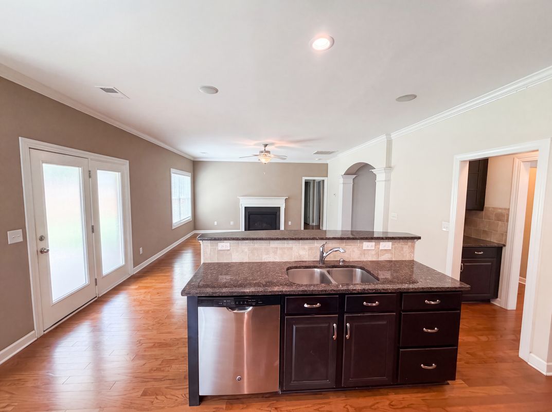 Photo 9 of 43 of 621 Gaelens Ln, Irmo, SC