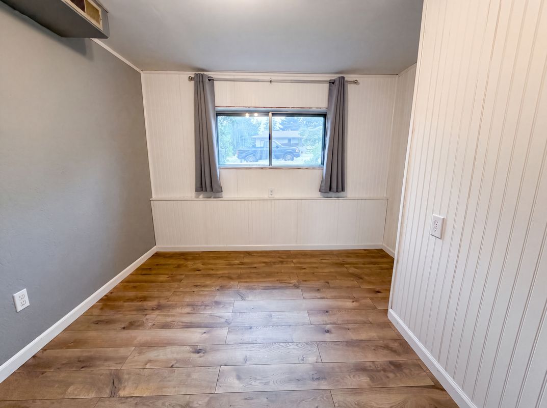 Photo 13 of 22 of 11530 SW Tigard Dr, Portland, OR